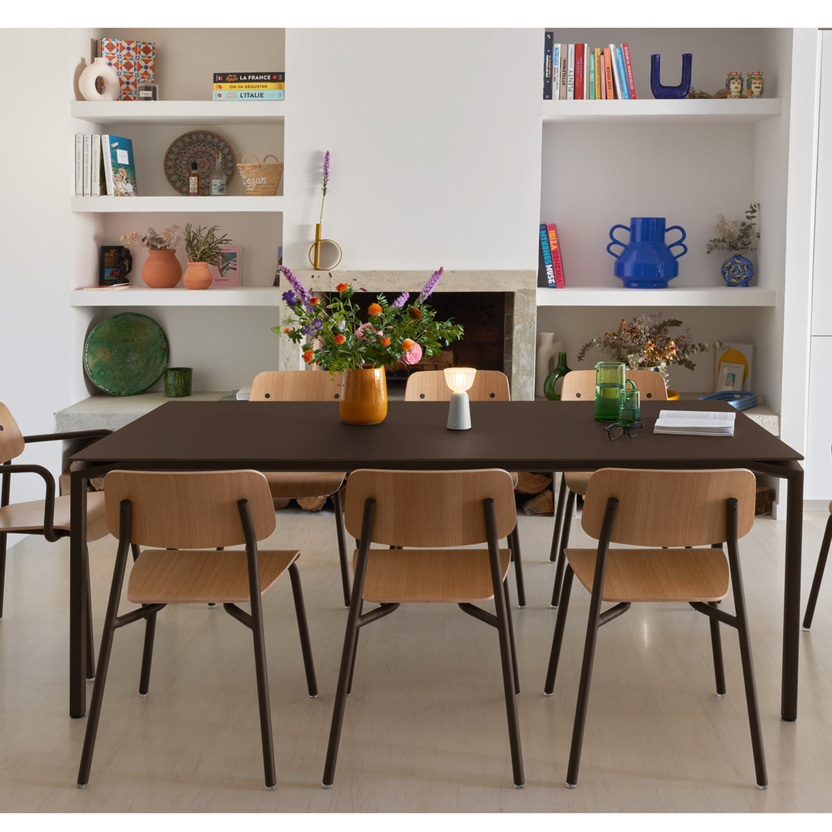 Calvi Dining Table, Fenix Top