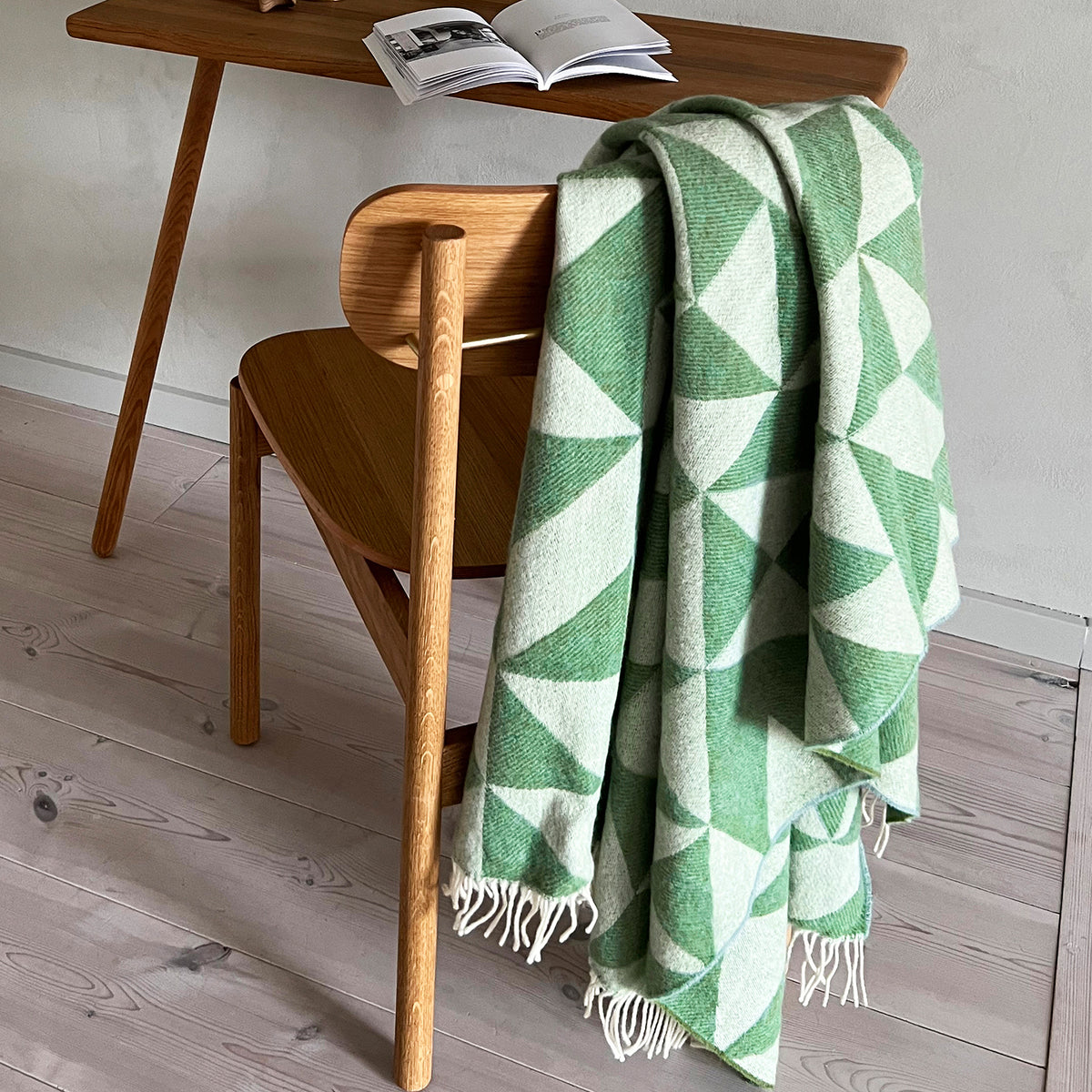 Twist a Twill Wool Blanket, 130x190cm