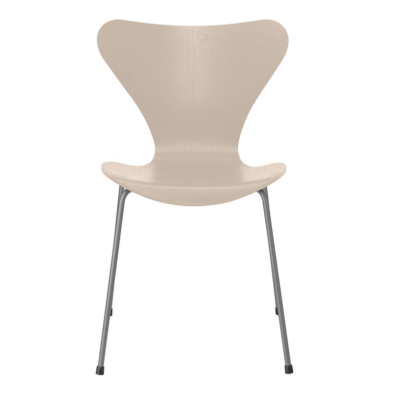 Series 7 Chair, Light Beige - Fritz Hansen